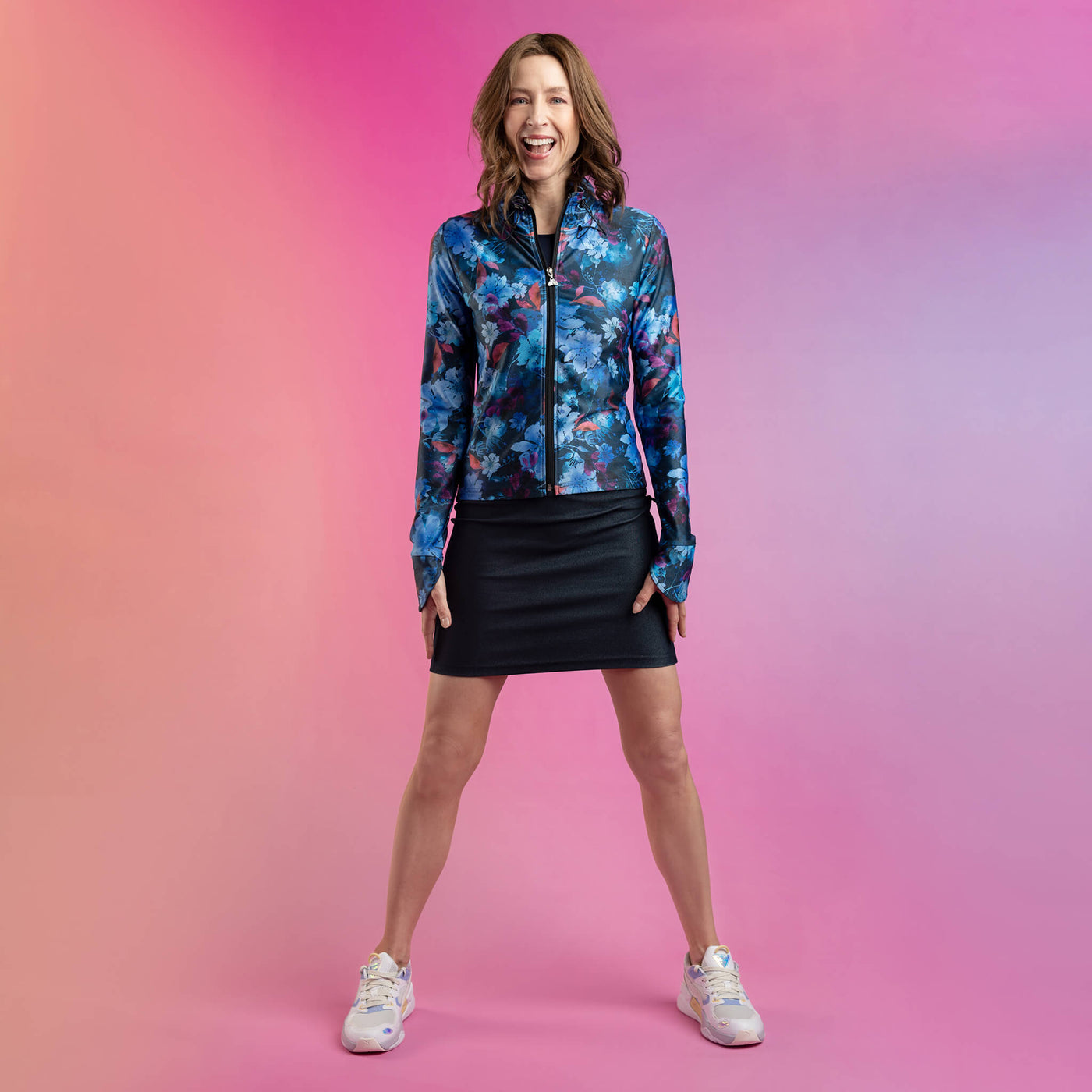Veste Maria blossom, robe Élise marine: des créations québécoises signées KSL