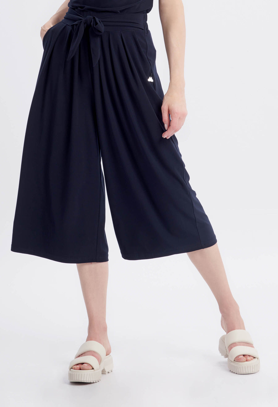Polly -  Pantalon à jambe large et ceinture