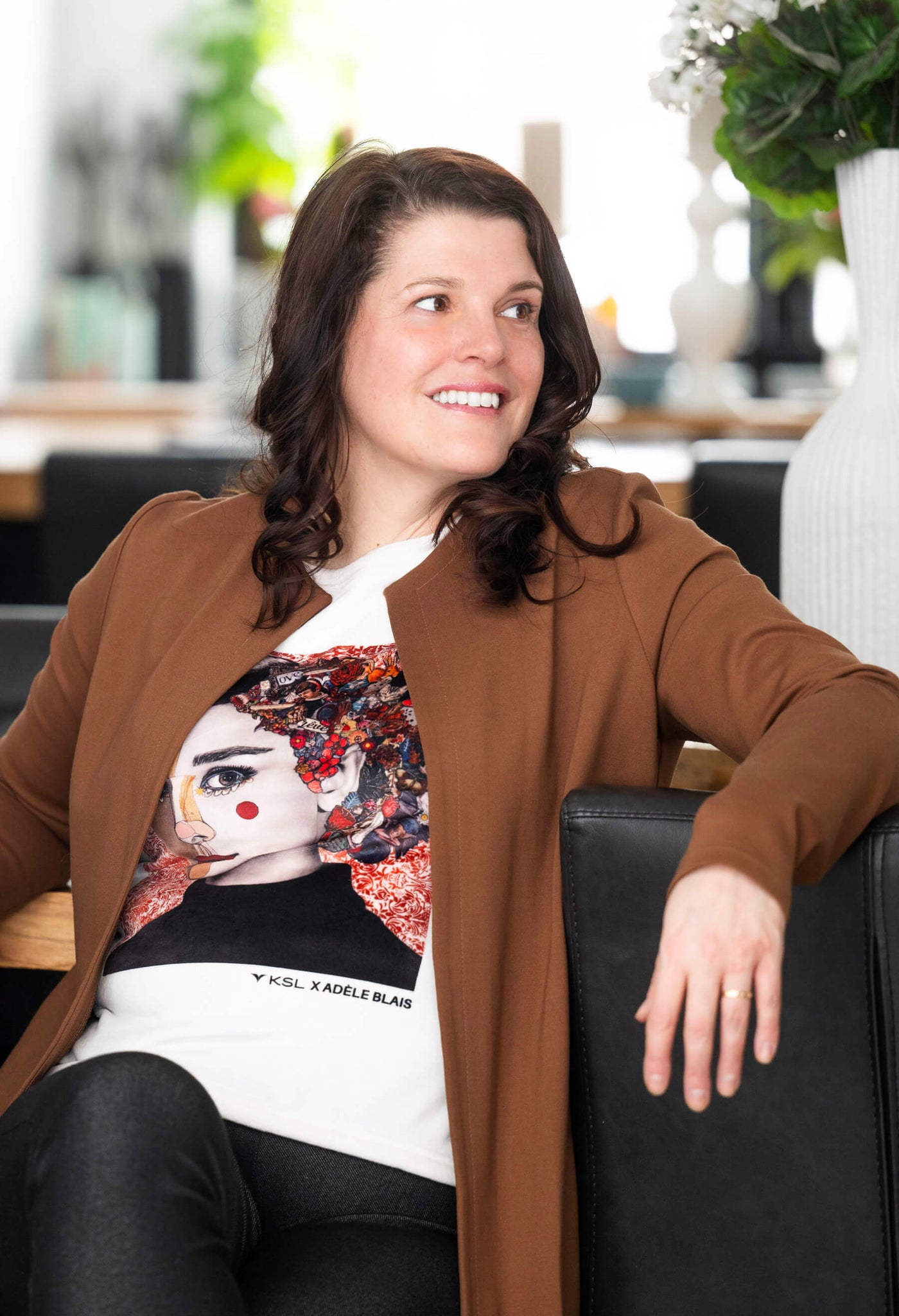 Juliana- Veste longue et élégante avec poches latérales