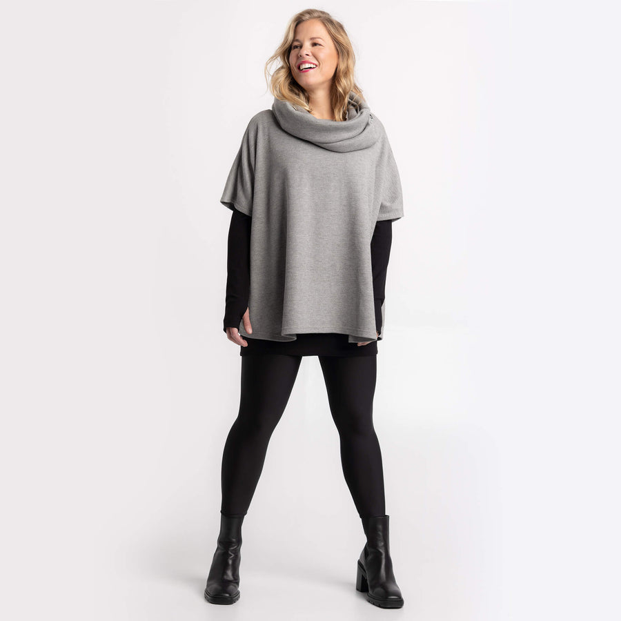 Le Poncho Gloria, le Foulard Gloria et le Legging Angelina par KSL