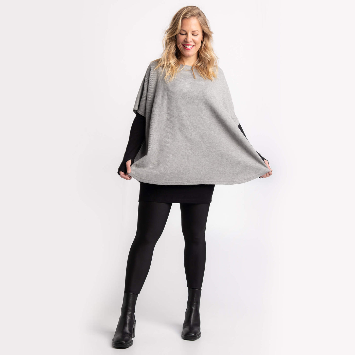 Le Poncho Gloria et le Legging Angelina par KSL