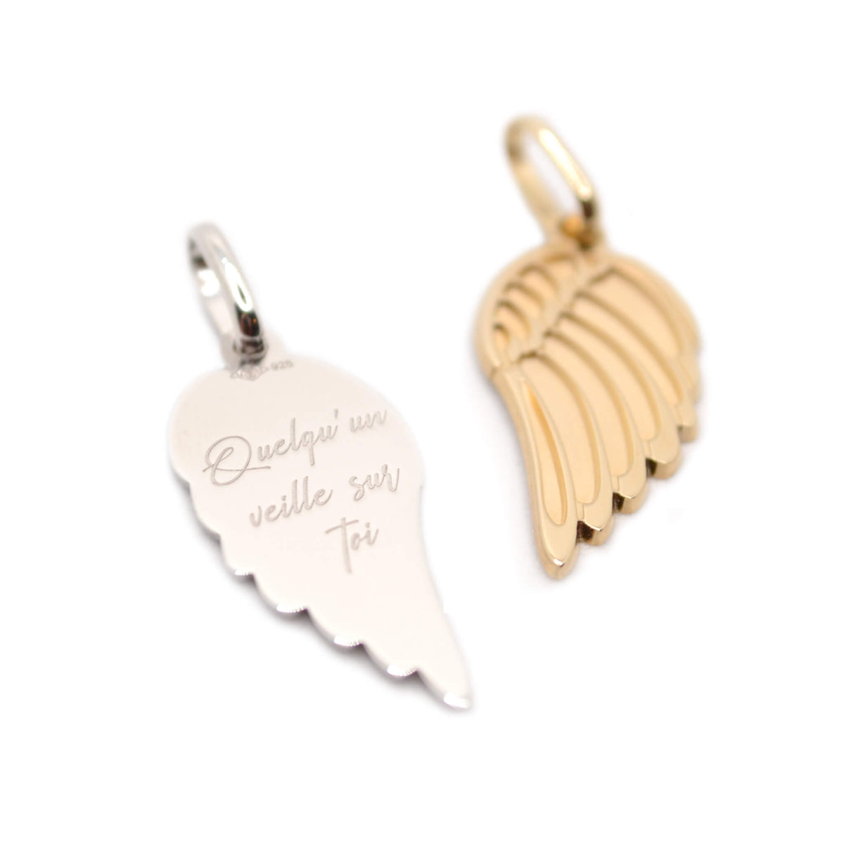 Médaillon &quot;Quelqu&#39;un veille sur toi&quot;